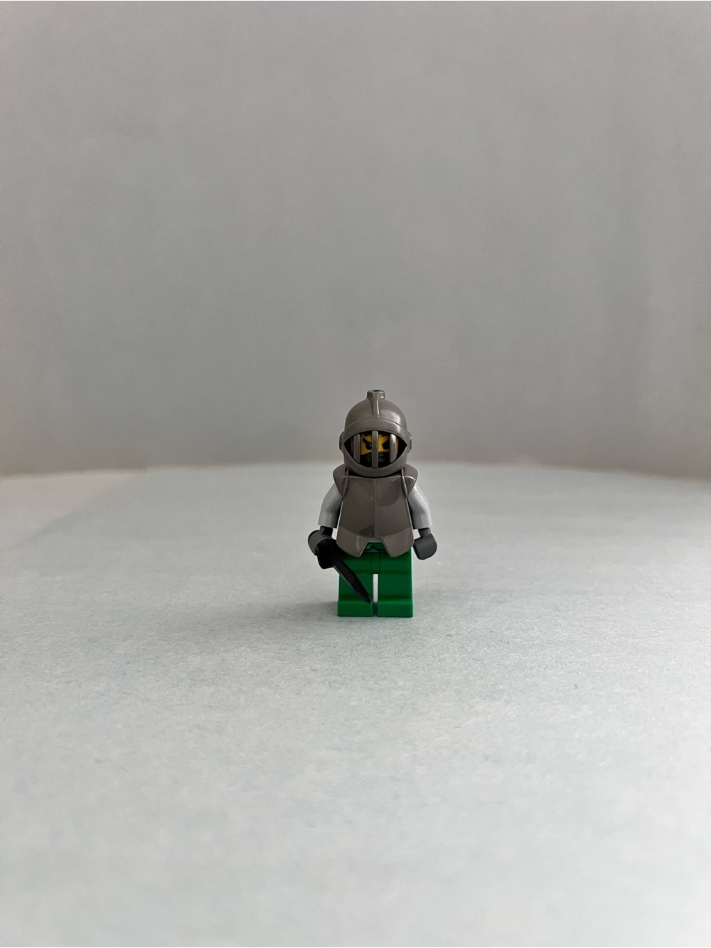 LEGO Castle Knights Kingdom II Hero Knight Minifigure